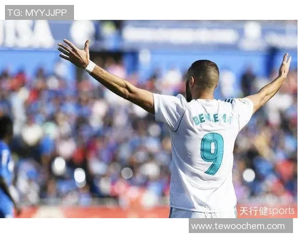 足球明星的成长之路与英语能力提升的完美结合